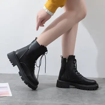 Женская осенняя обувь Женская кожаная обувь на платформе и среднем каблуке, белые спортивные ботинки 2022 года, женские зимние кроссовки, черные 35-40