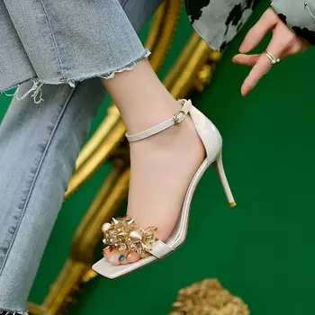 Женские босоножки 2022 Атласные Повседневные свадебные туфли на высоком каблуке с пряжкой и открытым носком на одной ленте, тренд нового сезона, Люксовый бренд NAUSK