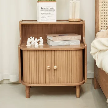 Маленькая прикроватная тумбочка из сосны, шкаф из массива дерева с пятью ведрами, шкаф для хранения в скандинавском минималистичном стиле в спальне, выдвижной ящик, кровать в полном комплекте
