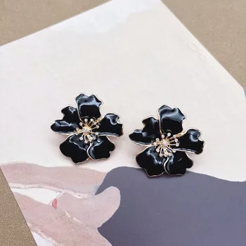 Серьги-гвоздики черного цвета в виде цветка, элегантная картина маслом, модные украшения