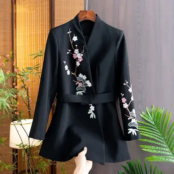 Черное темпераментное пальто с цветочным узором на шнуровке, женский весенний костюм 2023, новый винтажный облегающий костюм с вышивкой тяжелой работы